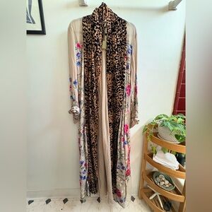 Aratta Silent Journey Leopard Print & Floral Duster